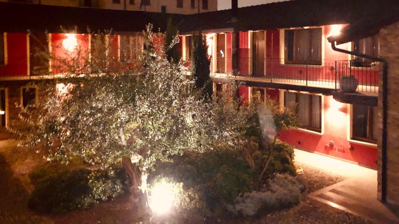 Bergamo Easy Airport Private Parking Apartment Exterior photo