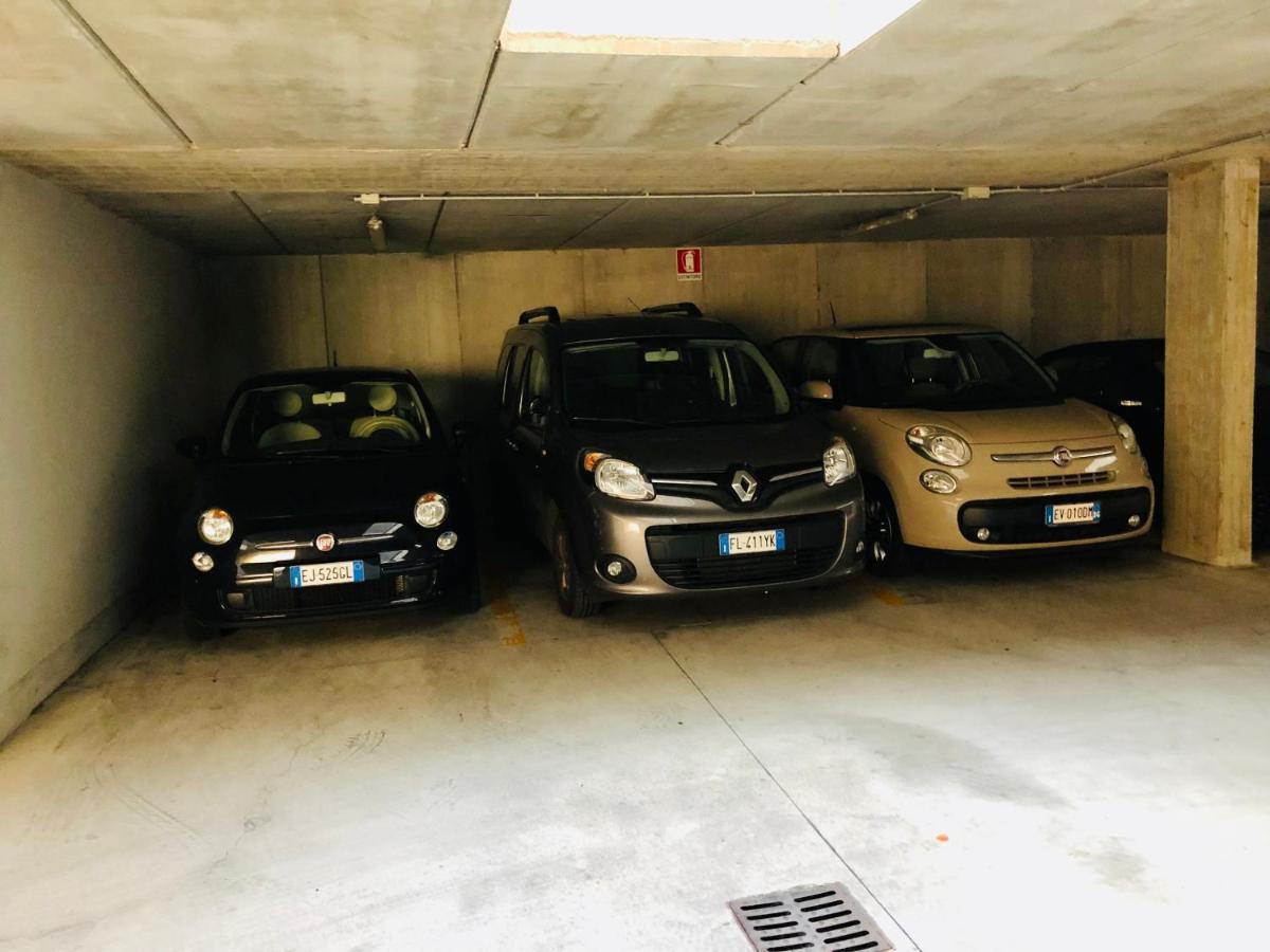 Bergamo Easy Airport Private Parking Apartment Exterior photo
